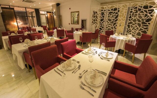 Palms Hotel