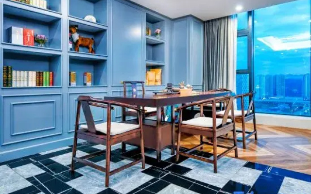 LANOU Hotel (Xinpu Lida Food Street City)