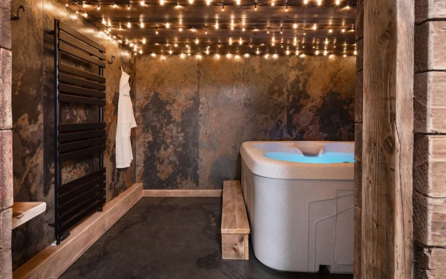 Wharton House Mews Retreat for two