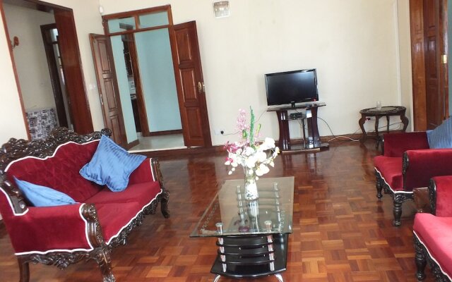 Family Nest Guest House