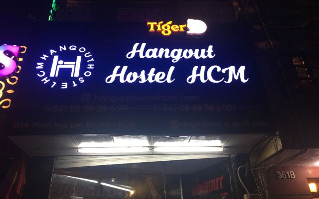 Hangout Hostel HCM