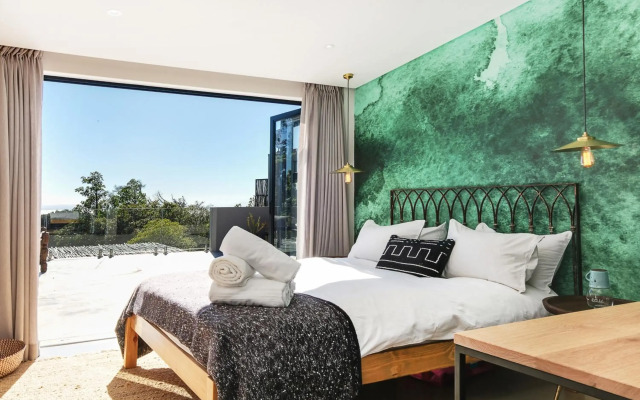 Table Mountain Retreat