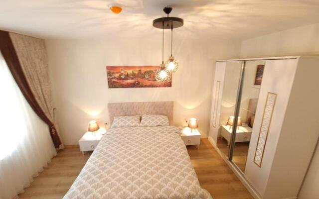 1-bedroom, nearby services, park, free wifi, free parking- NK2