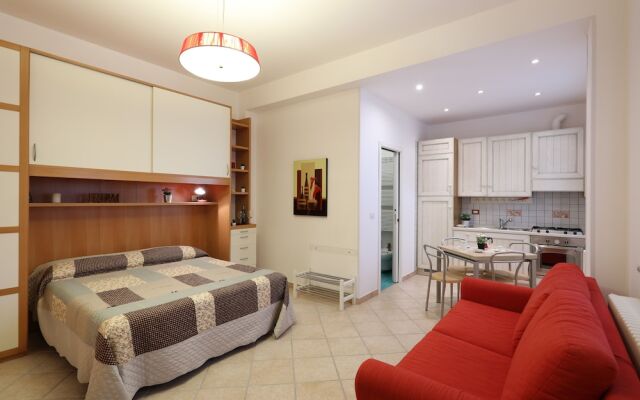 Flat Near The Historic Centre With Private Parking