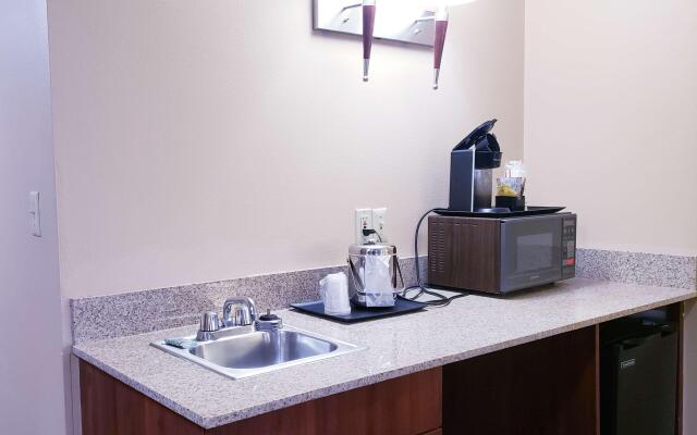 Best Western Plus Fox Creek