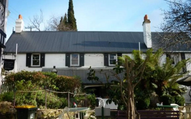 Old Colony Inn