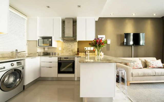 Lux Andringa Walk Apartments