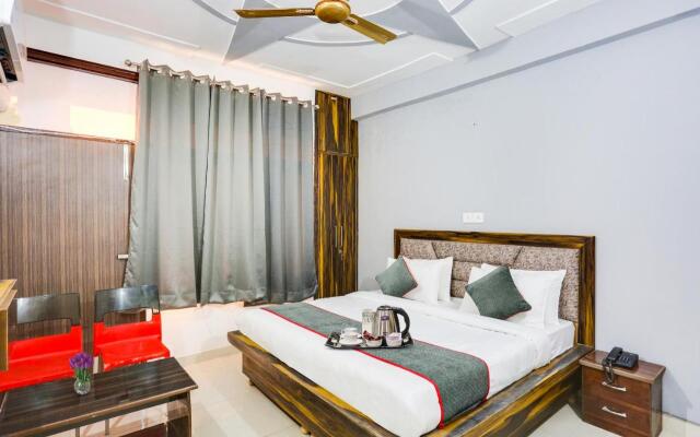 Townhouse 1077 Hotel Noida Galaxy