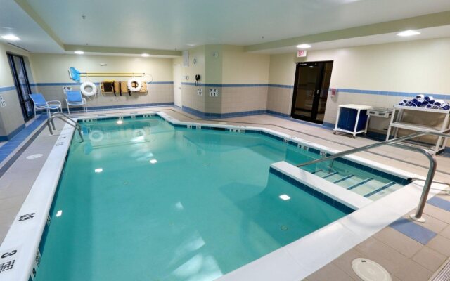 Holiday Inn Express Hotel & Suites West Chester by IHG