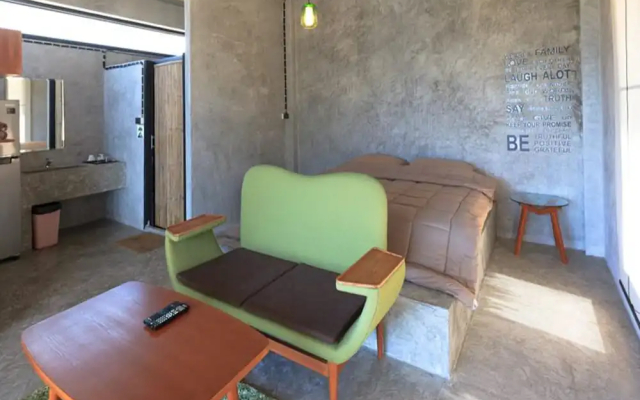 Twelve Oclock Resort