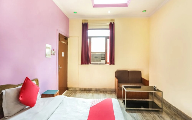 OYO 22577 Hotel City View