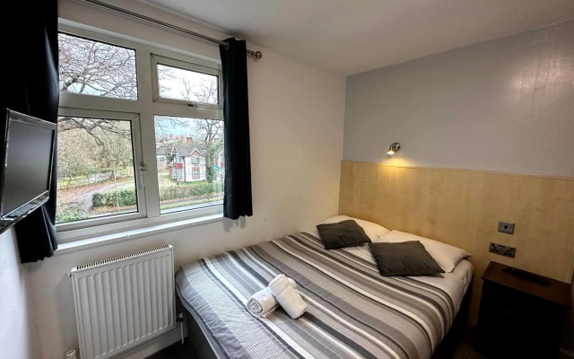 Gainsborough Lodge