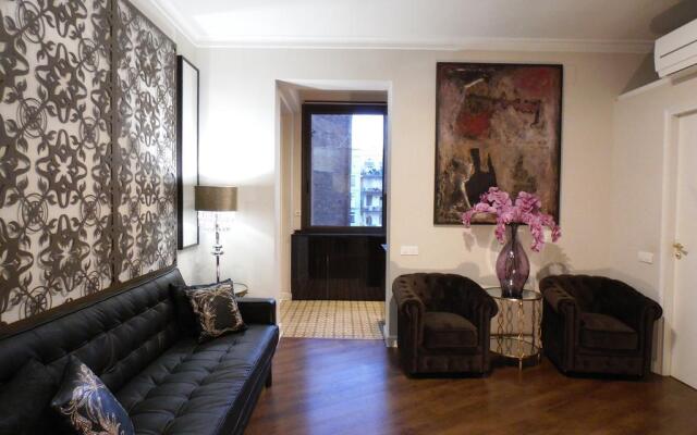 Apartamentos Aragó 345