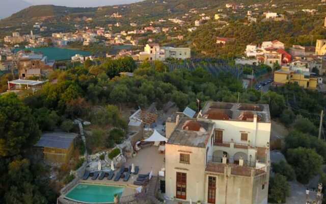 Villa Santa Lucia