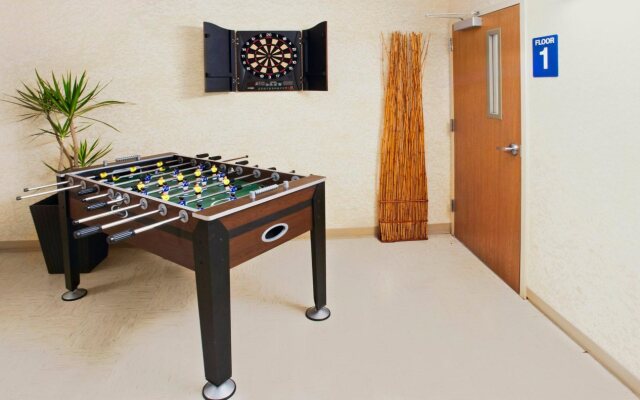 Red Roof Inn Darien - I-95/ North Brunswick