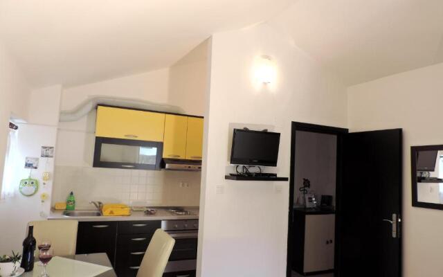 Apartments Lana
