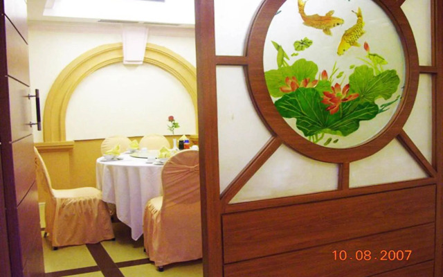 Oasis Hanoi Hotel