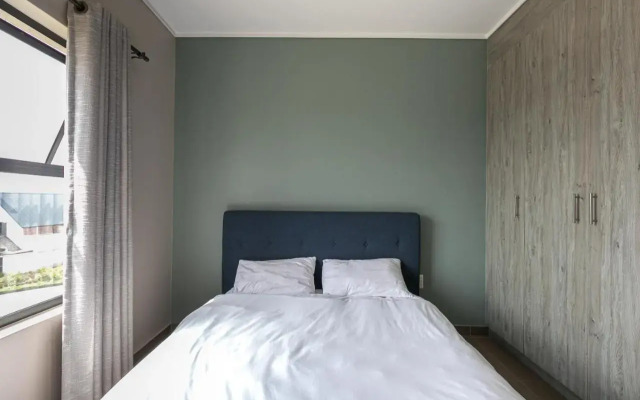 Jacana Estate, The Gem