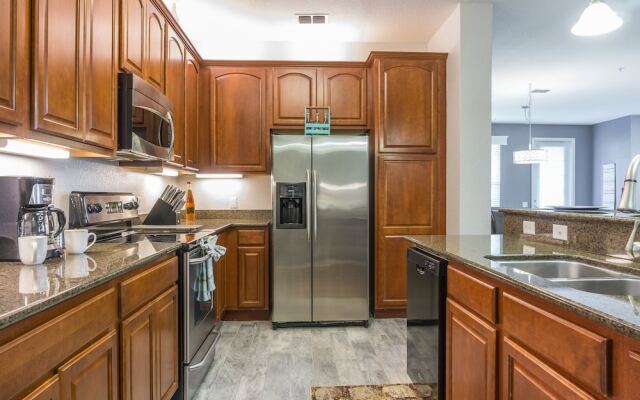 Casa Magnolias Deluxe 3 Bedroom Condo by RedAwning