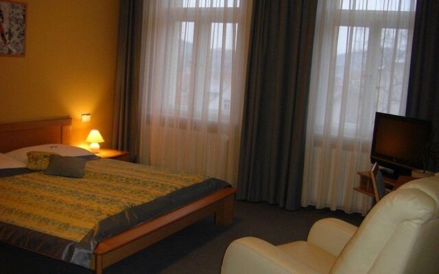 Hotel PUK