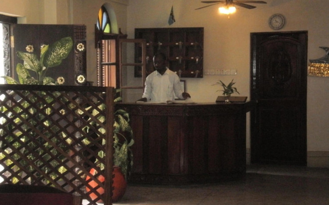 Asmini Palace Hotel