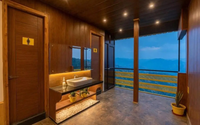 The Hosteller Kufri, Shimla