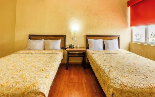 OYO Hotel Del Parque