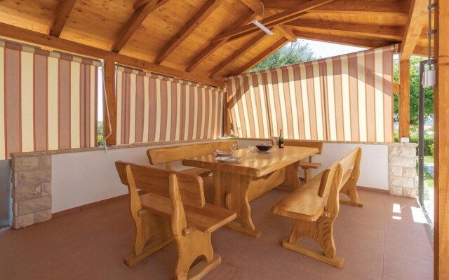 Amazing Apartment in Zadar With 2 Bedrooms and Wifi