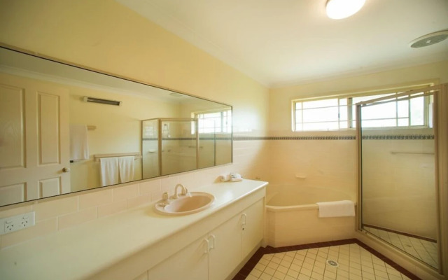 Birchgrove Apartments