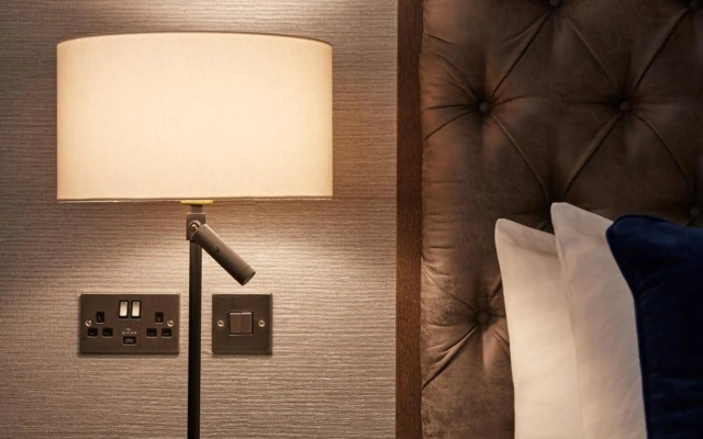 voco Edinburgh-Haymarket by IHG