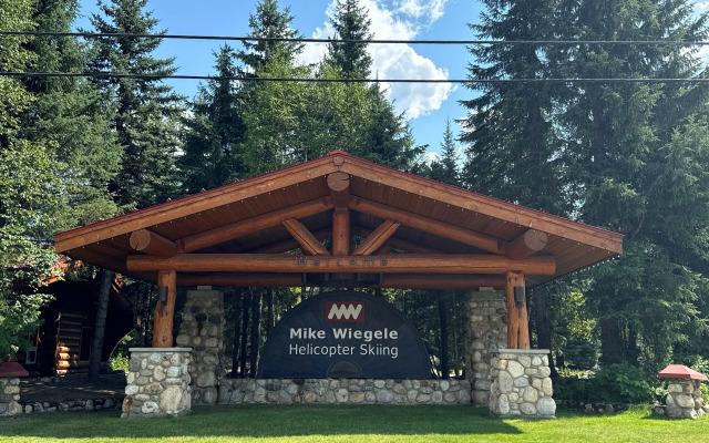Mike Wiegele Resort