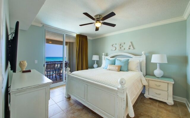 Azure 212 4 Bedroom Condo