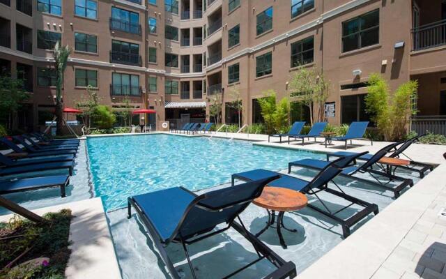 Suite Destination Downtown Austin