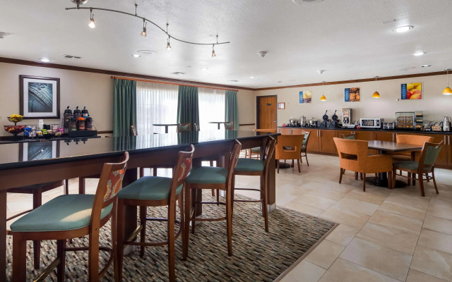 Best Western Plus Atrium Inn