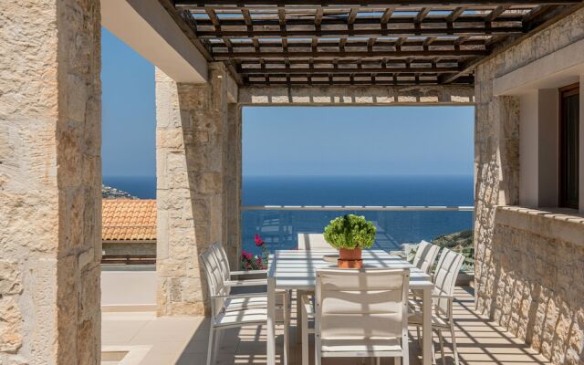 Omega House in Crete