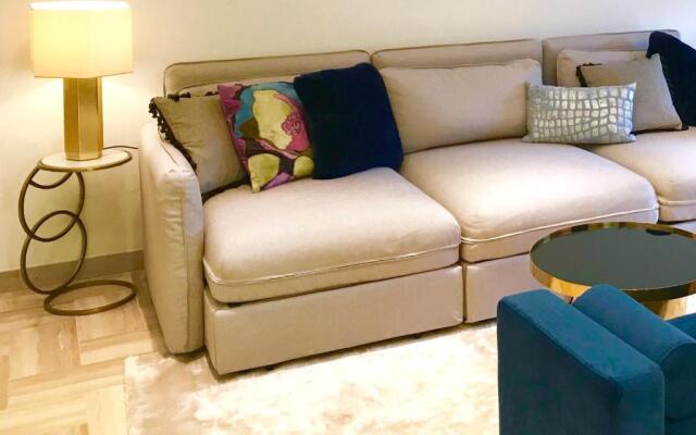 19 Rue du Parc Alexandre III