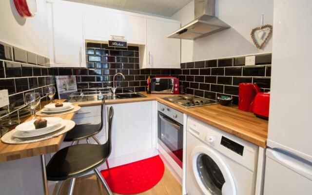 PREMIER - Crathie View Apartment