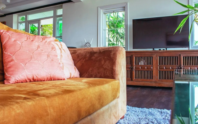 Luxurious 5-bedroom Pool Villa in Heart of Patong, Phuket
