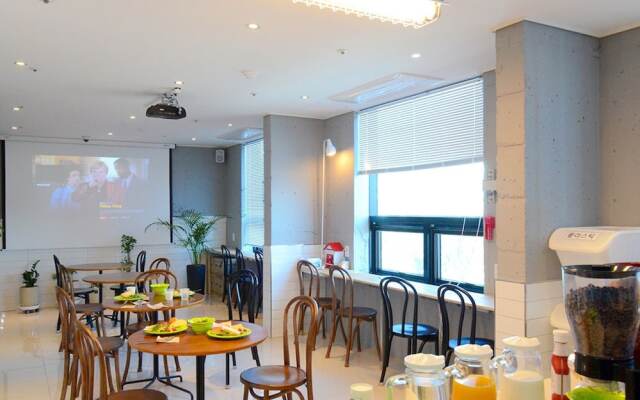 Yeosu Train and Ocean Guest House