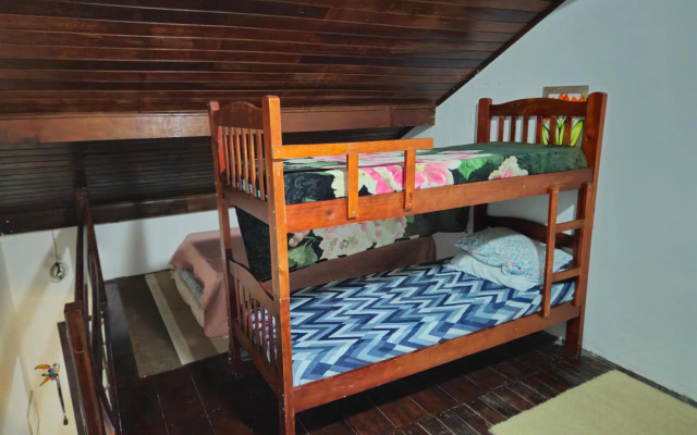 Apartamento super mobilhado com piscina e churrasqueira