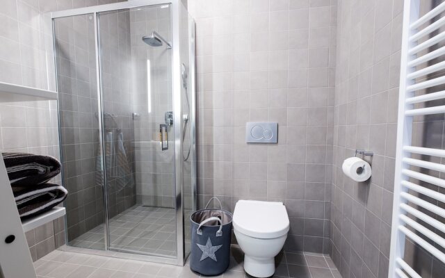 Stella and Mia Apartments