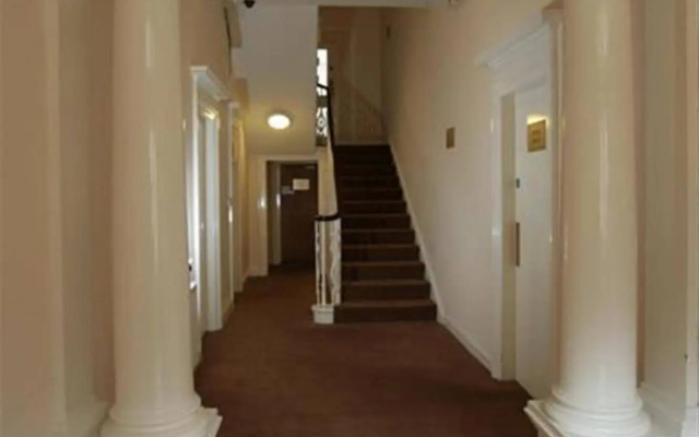 McLays Guest House