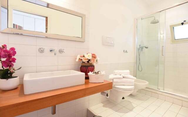 Romantic Flat near Metro Flaminio&Popolo