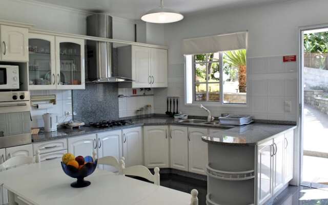 Casa Jardim Mar by Our Madeira