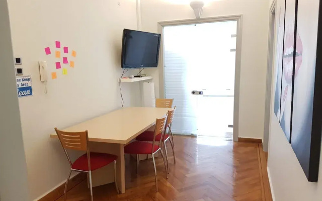 Erra - Red - Athens Center,140m²,4 BD,2 BATH