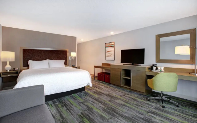 Ramada by Wyndham - St Paul