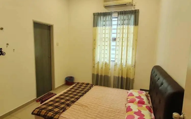 Sitiawan Paradise Modern HOme Team Building 15PAX short stay – Guest Rooms – Lumut