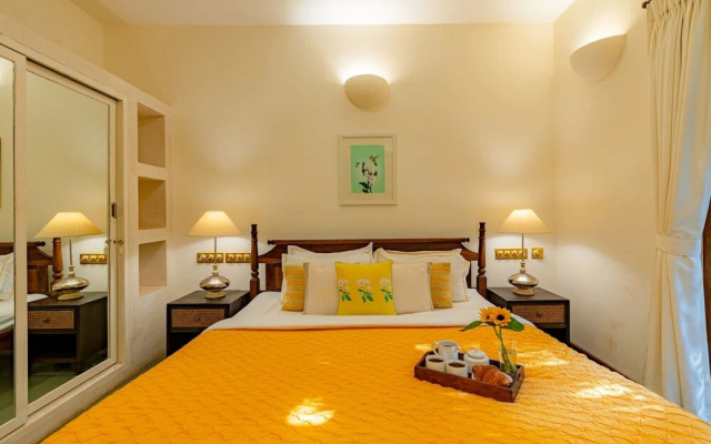 Loto Bianco by Hireavilla -4br w Pvt Pool Siolim