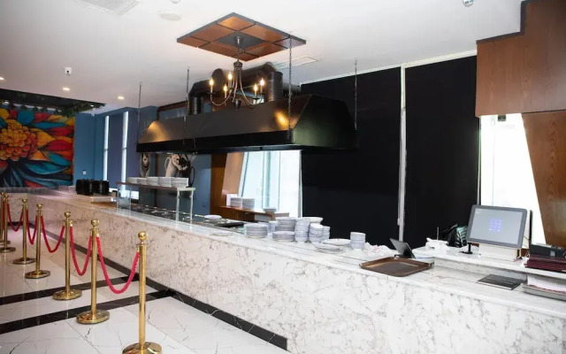 Caspian Buisness Hotel