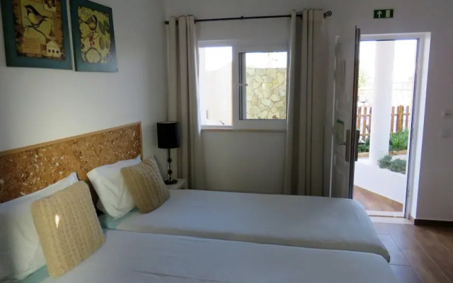 Sagres Sun Stay - Surf Camp & Hostel